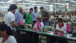 La cooperativa textil recuperada de Carreras recibe 1,4 millón de pesos