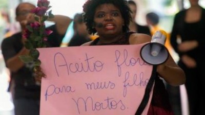 Mujeres negras protestaron por violencia en Brasil