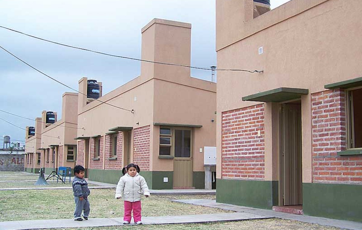 Entregarán en breve 325 unidades habitacionales en Jujuy