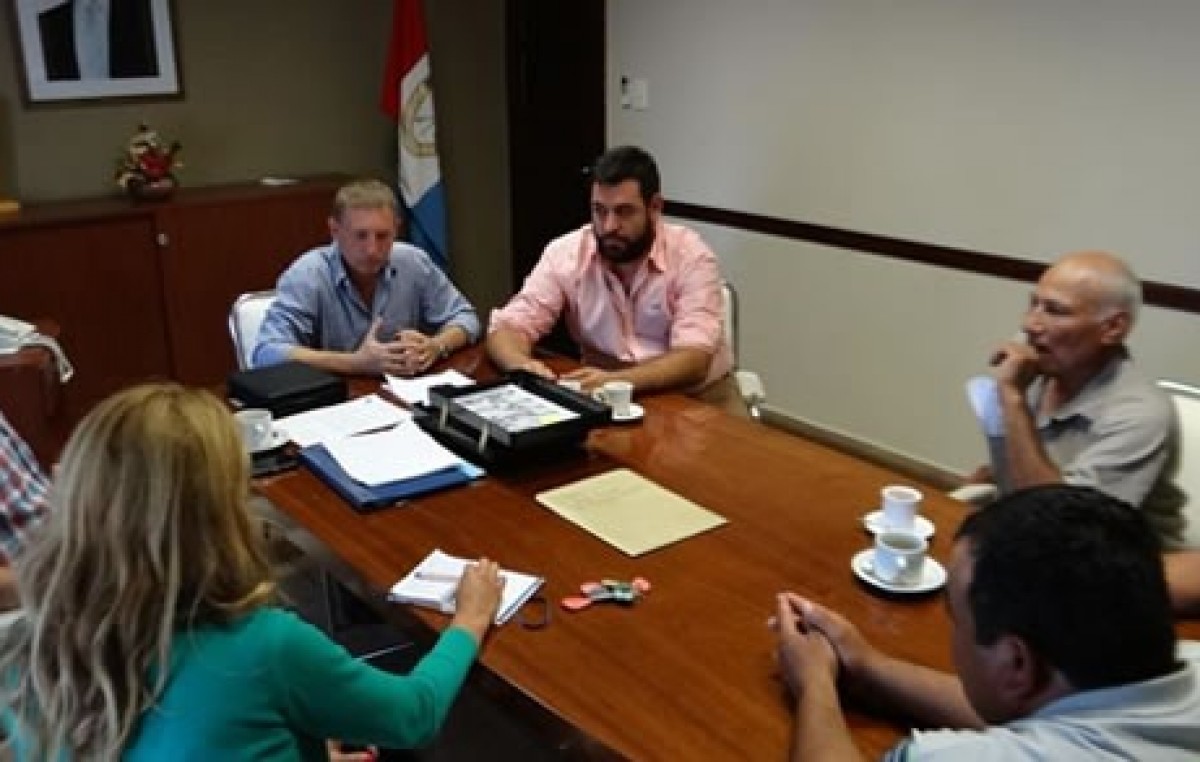 El Intendente de Las Parejas se reunió con el Sindicato de Trabajadores Municipales