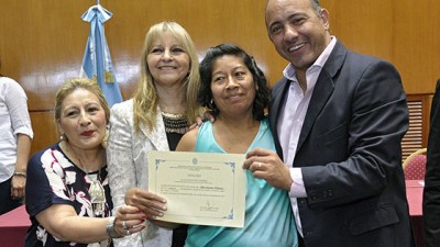 Salta: Más de 100 mujeres del programa Ellas Hacen terminaron el secundario