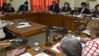Aprobaron el presupuesto de la comuna de Santiago por más de $1.500 millones