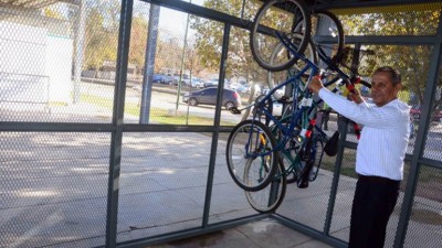 Neuquén: Desde este fin de semana, se podrán usar bicis gratis en el Paseo de la Costa