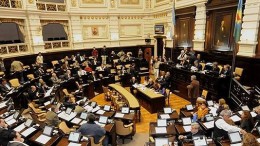 La Legislatura bonaerense aprobó el Presupuesto 2016, 10 mil millones para comunas