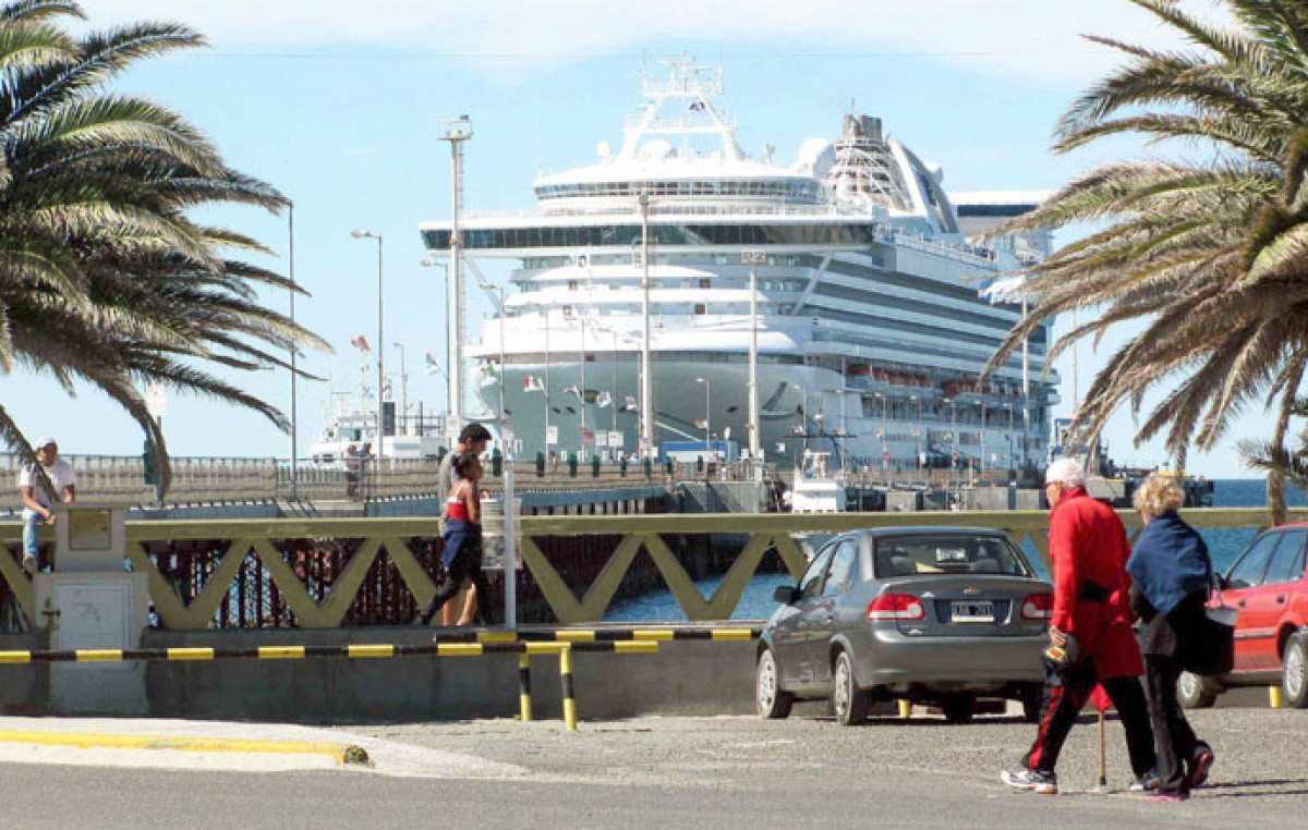 Puerto Madryn:  reunión clave por la temporada de cruceros