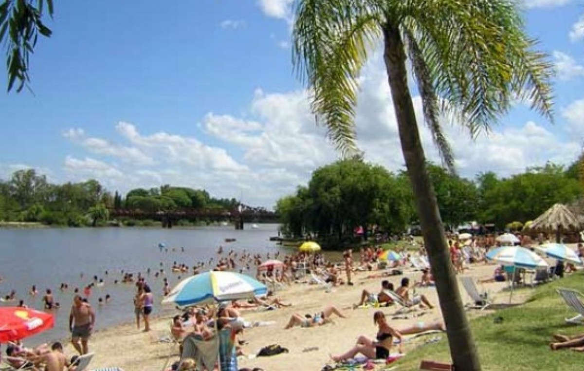 Ciudades de la costa del Paraná unifican su propuesta turística en la temporada