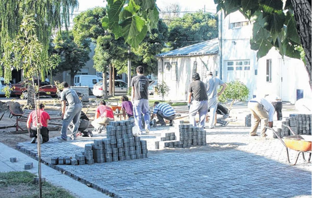 Dorrego: garantizan la continuidad laboral para más de 100 familias