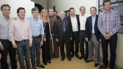 Buenos Aires: Se agranda el “Grupo Padua”, con la incorporación de intendentes del PJ, massistas y de Cambiemos