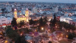 La tasa municipal en Santiago subió hasta 300% en el centro y un 200% en el resto de los barrios