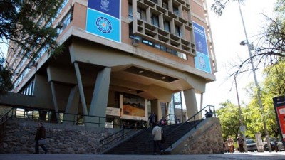 Rechazo desde SUOEM: La Municipalidad de Córdoba inicia un plan de bacheo y alumbrado con empresas privadas