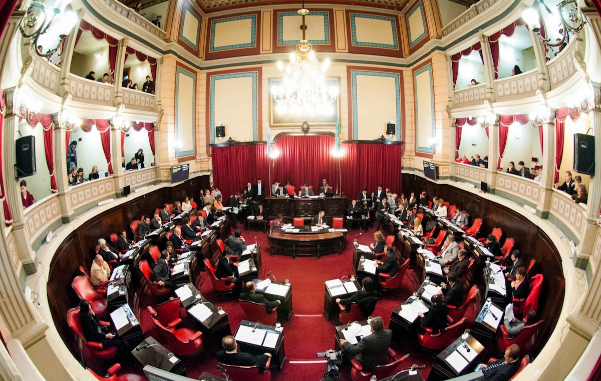En la Legislatura bonaerense se debatirá limitar reelecciones de intendentes