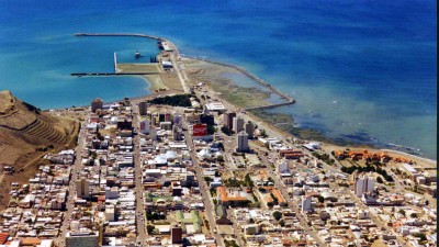 El Gobernador entregó 41 viviendas  en Comodoro Rivadavia