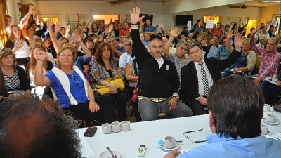Municipales de Bahía aceptaron desglosar la paritaria