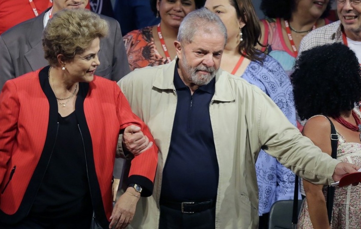 Brasil: Lula asume como hombre fuerte en el gobierno de Dilma, jaqueda por oposición