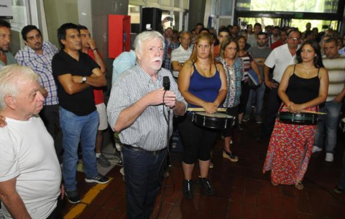 Córdoba: Desde que reasumió Mestre, hubo asambleas cada tres días