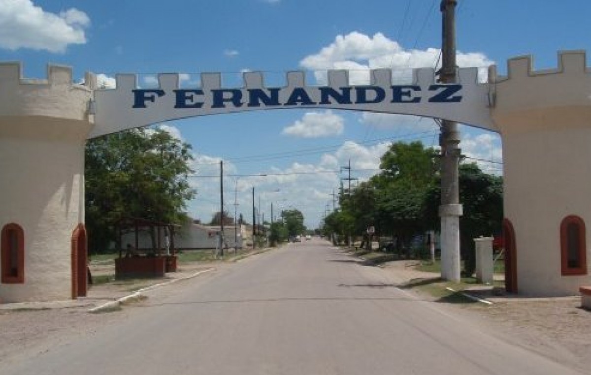 Intendente y gremios buscarán cerrar hoy el aumento para municipales de Fernández