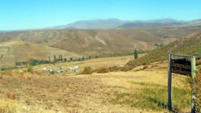 Guañacos, el pueblo que se había quedado sin tierras