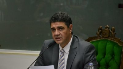 Acorralan a Jorge Macri y piden su interpelación por los “Panamá Papers”
