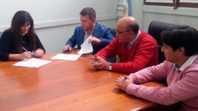 Olavarría: El municipio firmó preacuerdo salarial con municipales del 31%