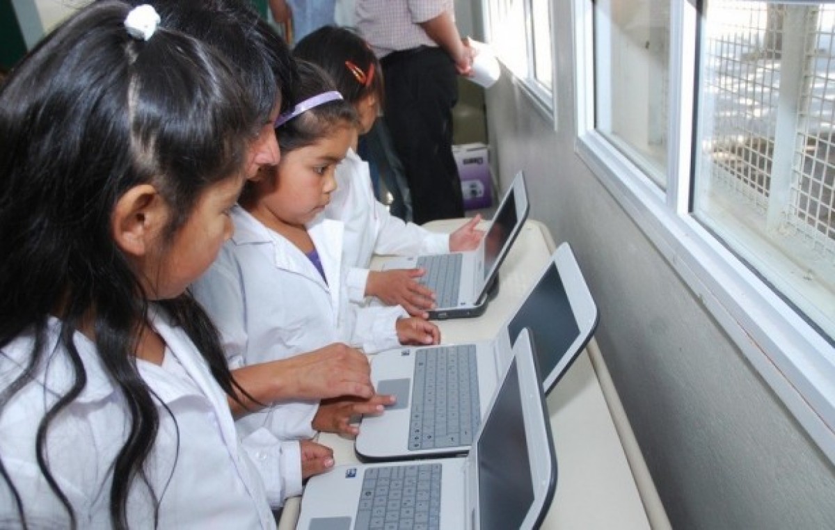 Peligra conexión a Internet en 900 escuelas del interior cordobés
