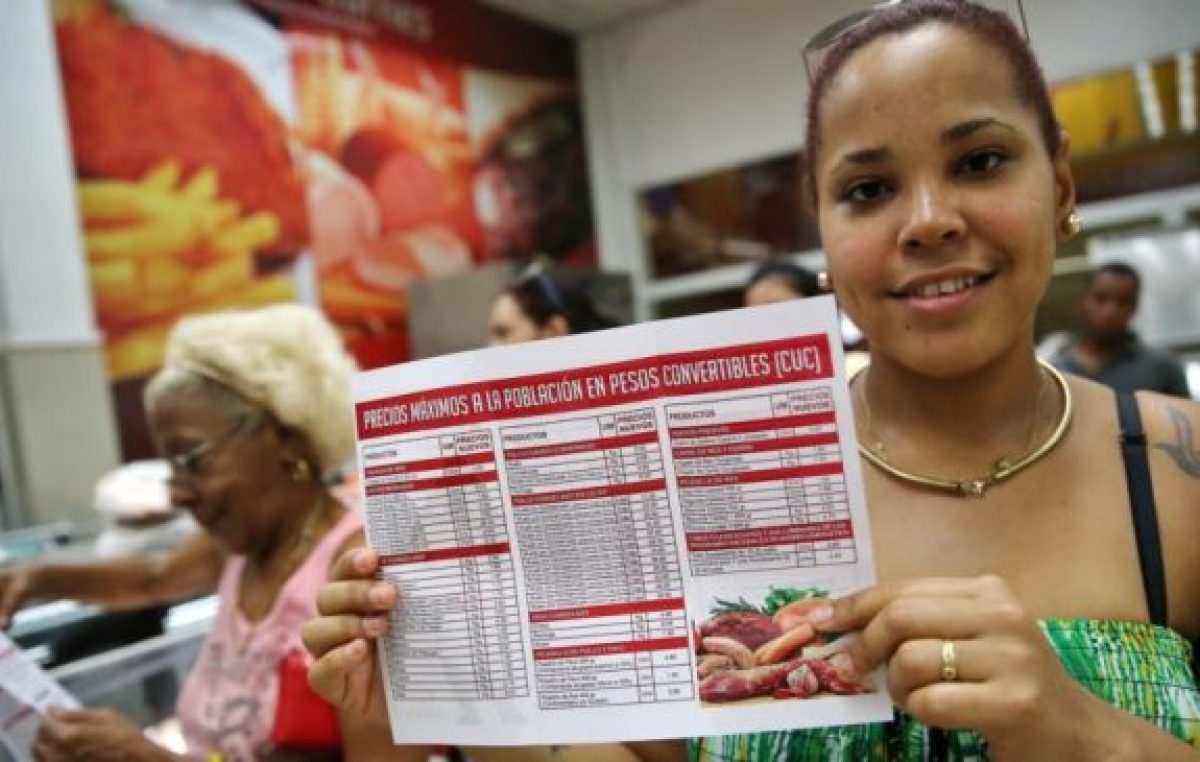Gobierno cubano baja el precio de los alimentos para ayudar al bolsillo