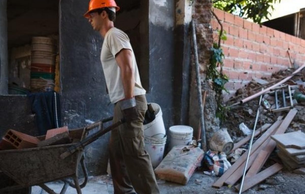 Desde octubre en Misiones, uno de cada dos trabajadores de la construcción se quedó sin empleo