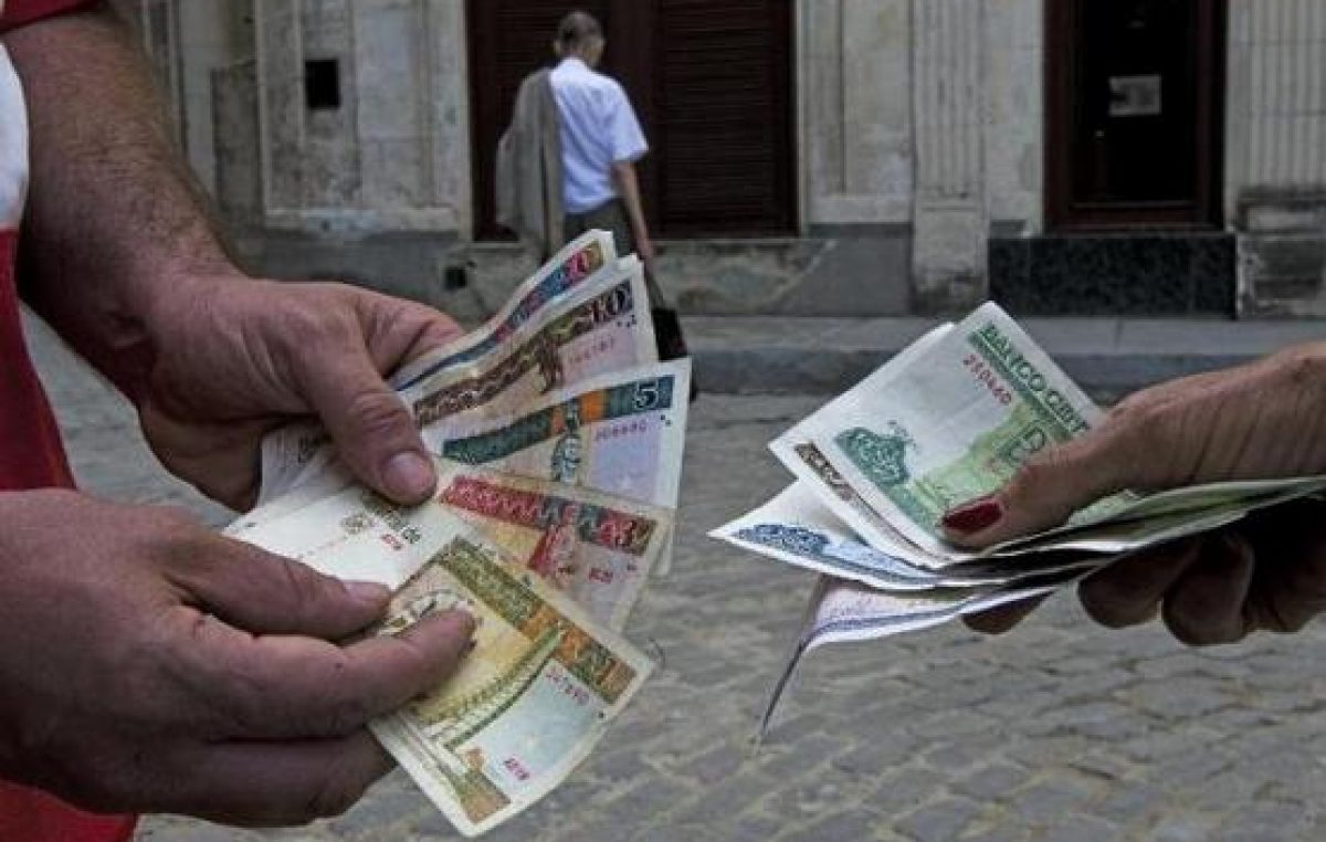 Cuba pedirá a EEUU garantías para acceder a su sistema bancario