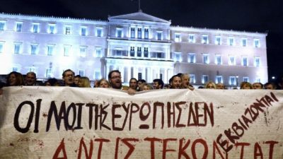 Syriza aprueba más medidas de ajuste