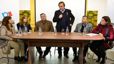 El Intendente de Paraná pretende replicar el modelo de gestión municipal aplicado en Córdoba