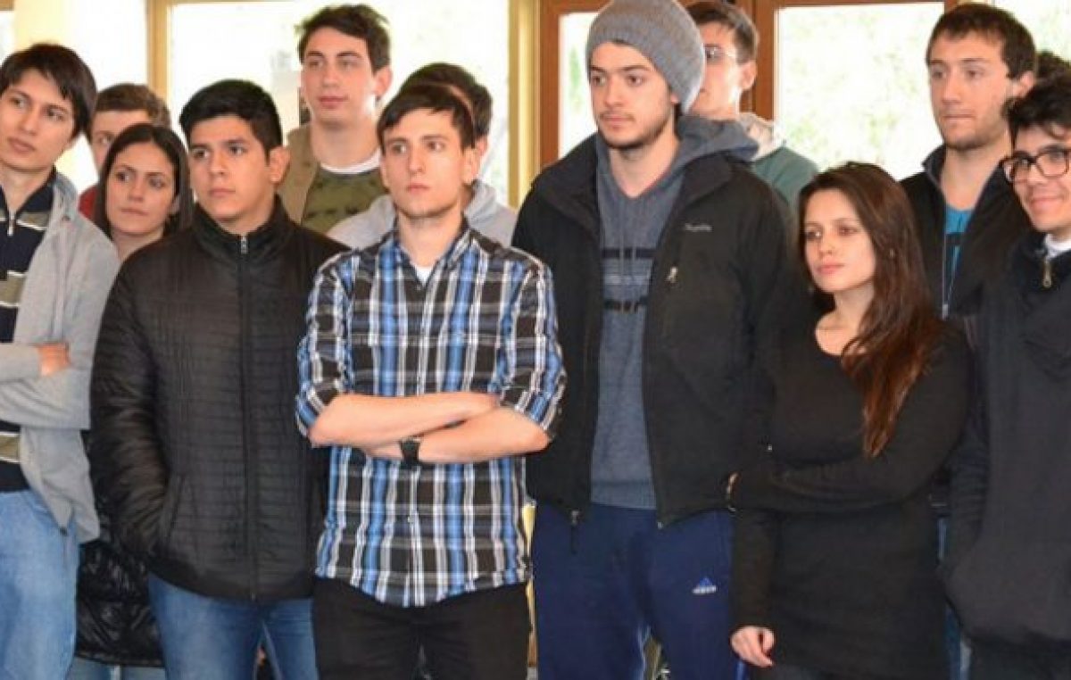 El Balseiro tiene 55 nuevos estudiantes de 26 ciudades de Argentina