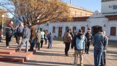 Punta Alta: municipales pararon y se quejaron por malos tratos