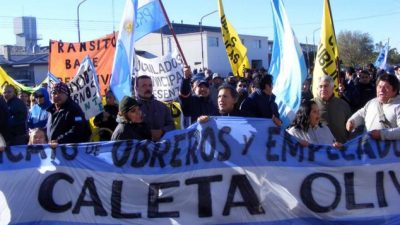 Municipales de Caleta Olivia volverían al paro