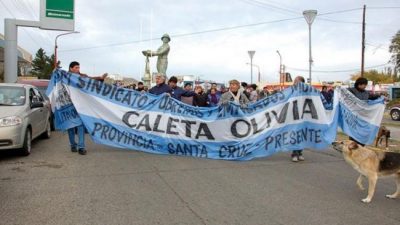 SOEMCO Caleta Olivia levantó corte de ruta a la espera del sueldo