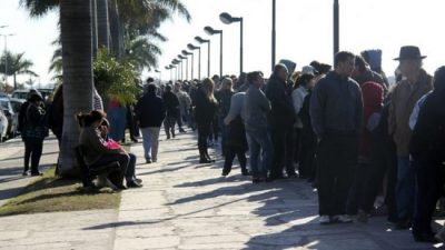 Cada vez más argentinos viajan a Paraguay a realizar compras