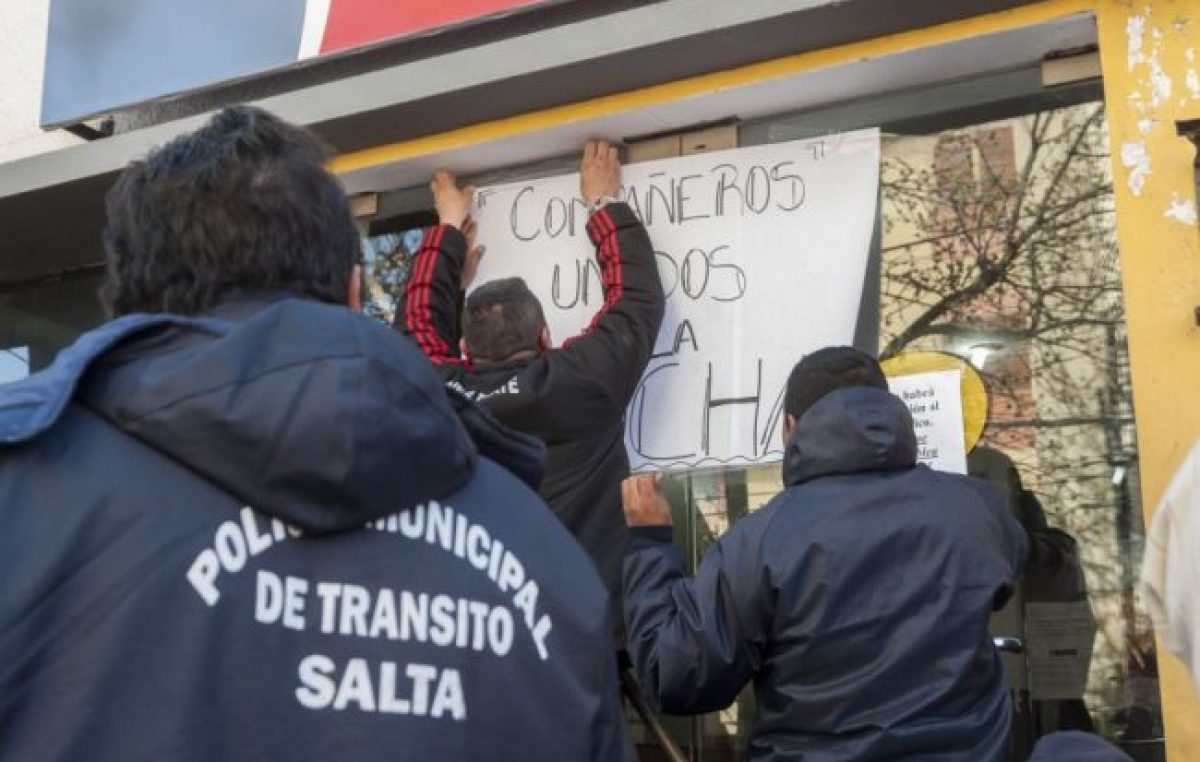 Huelga de hambre en la Subsecretaría de Tránsito de Salta
