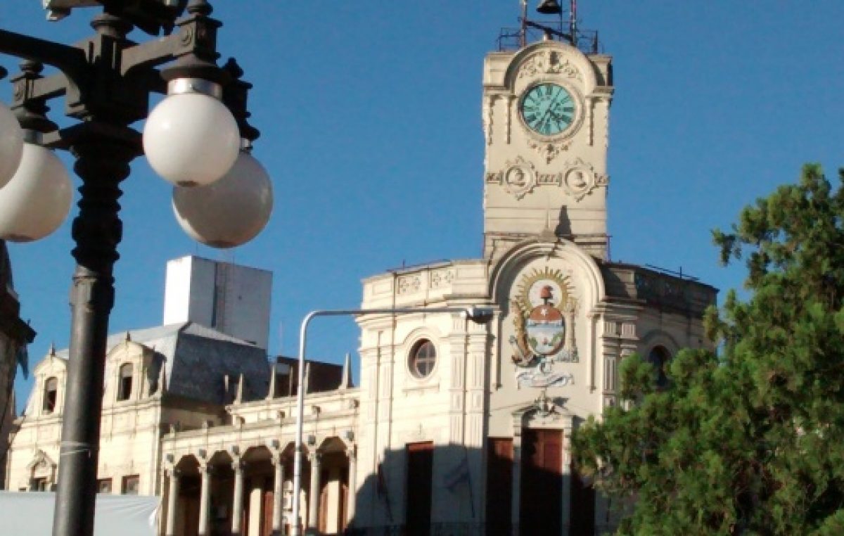 Los jerarquizados municipales de Paraná se encuentran en estado de asamblea permanente