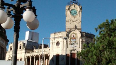 Los jerarquizados municipales de Paraná se encuentran en estado de asamblea permanente