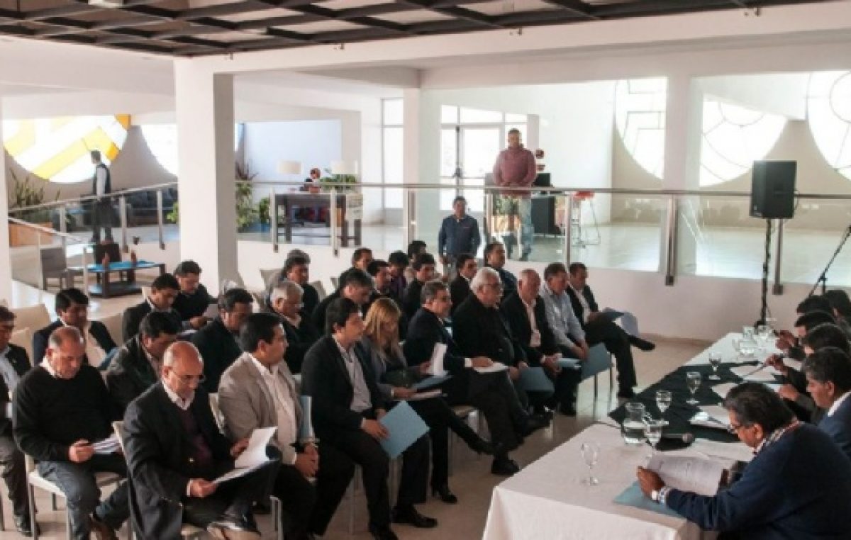 Asistencia a las comunas catamarqueñas por 55 millones de pesos