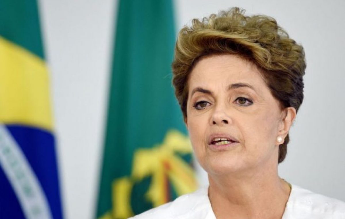 Rousseff reapareció con un duro discurso