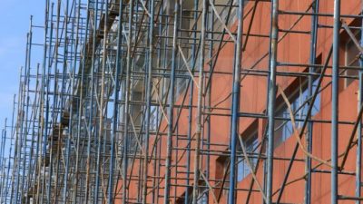 Fuerte retracción de permisos para la construcción privada en Entre Ríos