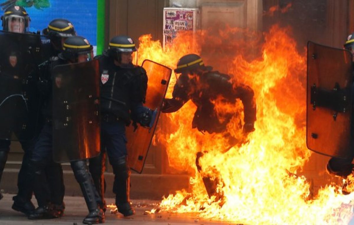 Violentas protestas contra la reforma laboral en Francia