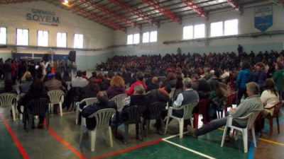 Municipales de Bariloche respondieron a la nota del intendente
