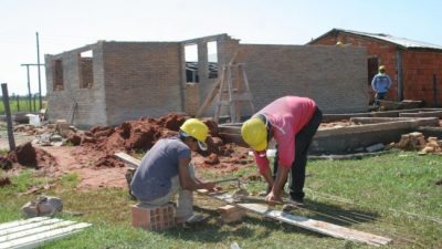 Provincia y Municipio de Paraná trabajan juntos en un plan de viviendas sociales