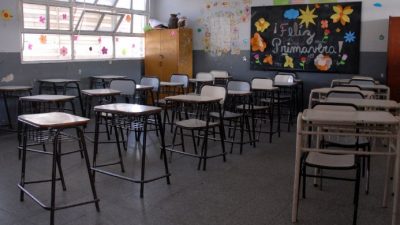 Sigue el paro de docentes municipales de Catamarca