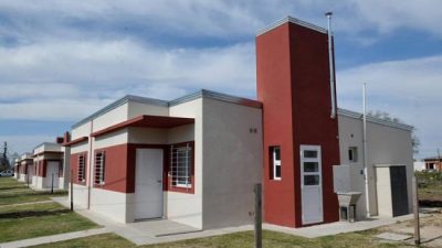 Nación acordó con Entre Ríos la construcción de 305 viviendas en 14 localidades