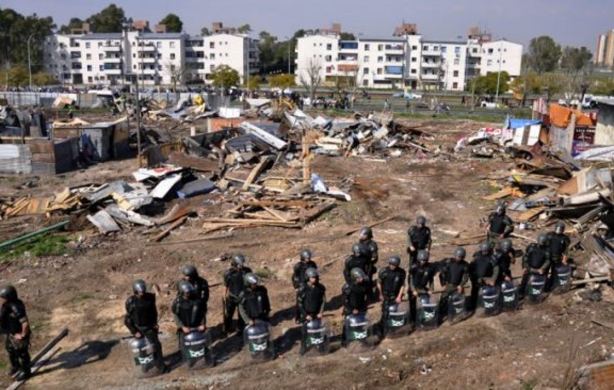 Buenos Aires: Aprueban ley que limita el accionar de la Justicia en desalojos de villas y asentamientos