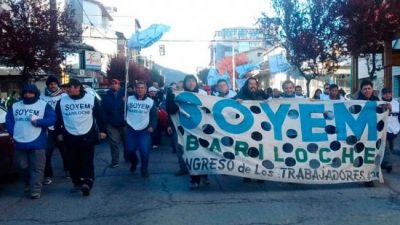 Soyem Bariloche marcha y realiza retención de servicios