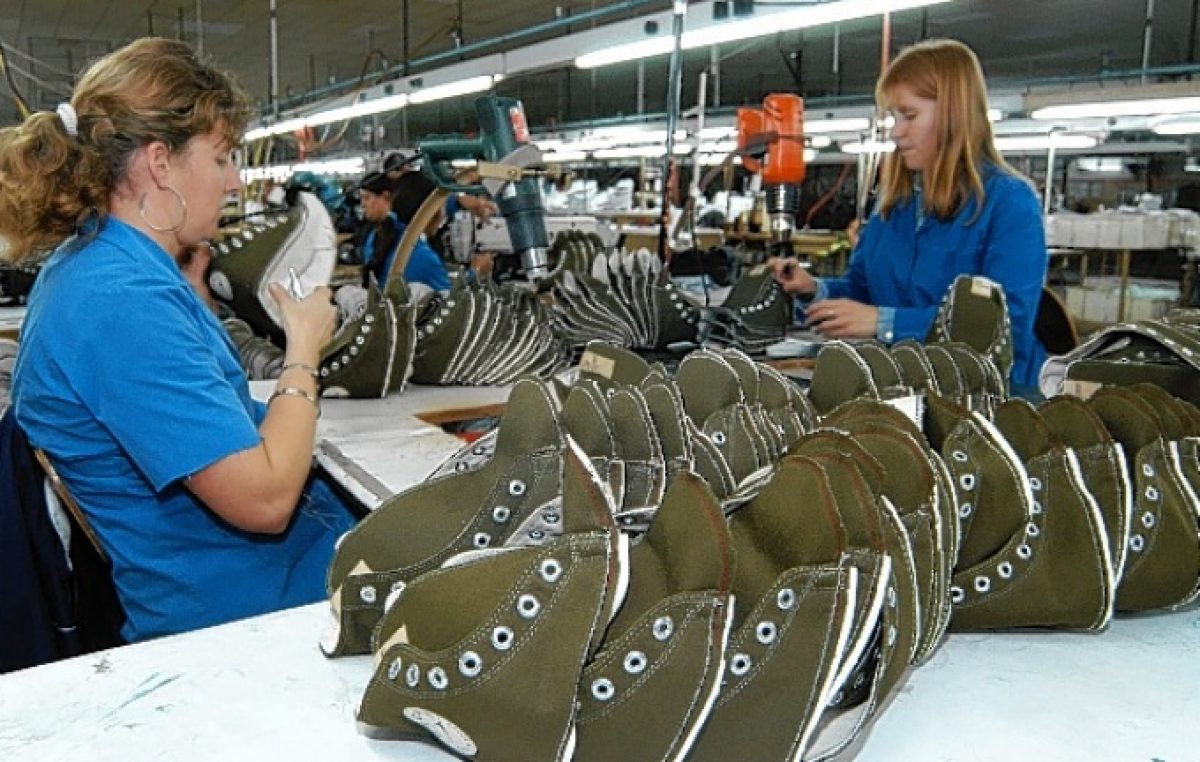 Por la apertura de importaciones, industria del calzado de Puán se encuentra al borde la extinción