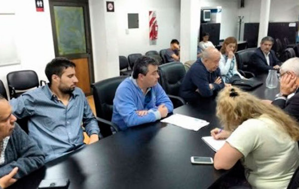 Primera reunión paritaria entre el STMA y el Municipio de Avellaneda