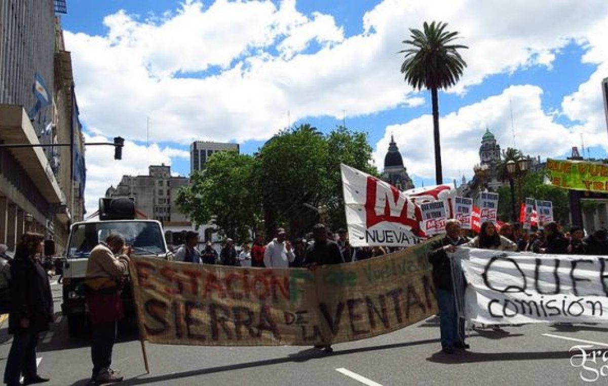 Cerca de veinte ciudades unidas por la vuelta del tren organizan otra marcha a Plaza de Mayo